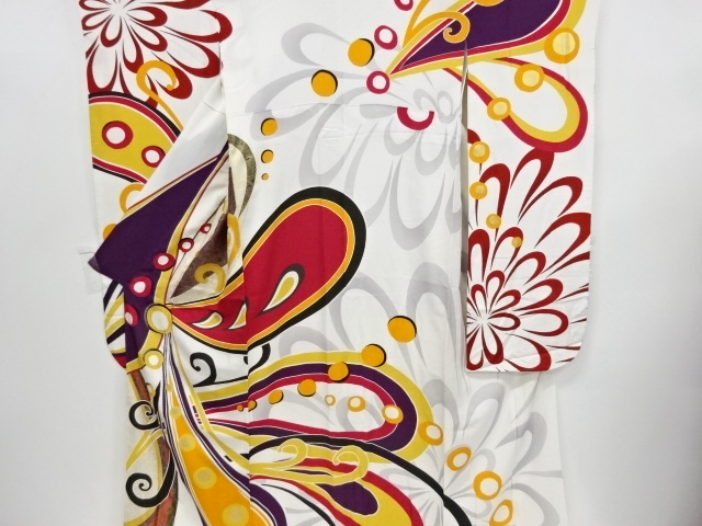 リサイクル　金彩花に水玉・蝶模様刺繍振袖　長襦袢･袋帯・和装小物セット